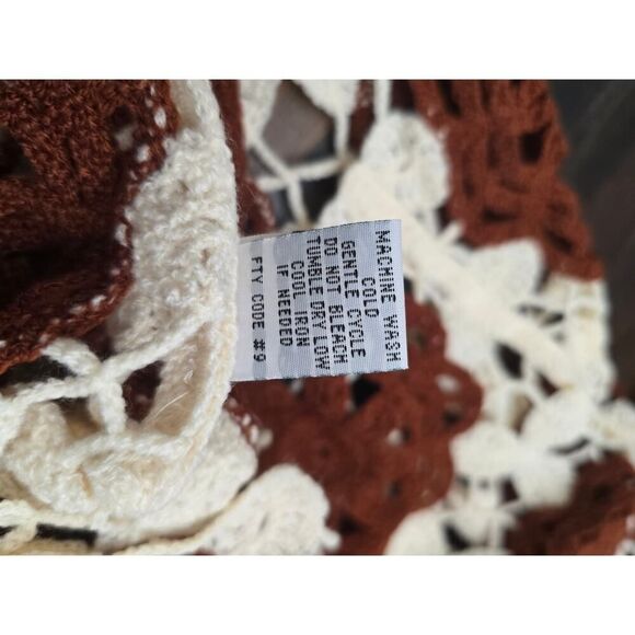 Boho Crochet Lace Knit Top Women's Size L Vintage-Inspired Festival 70's - Picture 9 of 9